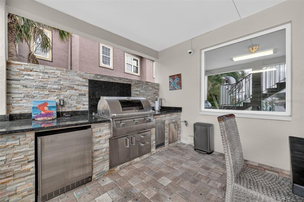 En Venta: $4,395,000 (4 camas, 4 baños, 4487 Pies cuadrados)
