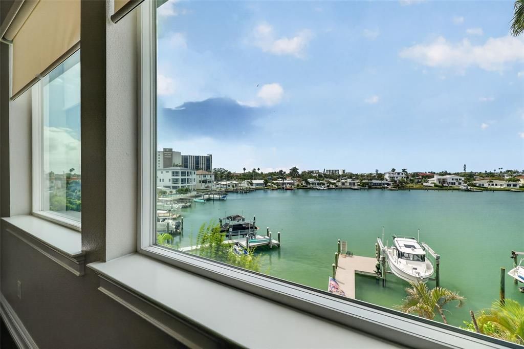 En Venta: $4,395,000 (4 camas, 4 baños, 4487 Pies cuadrados)