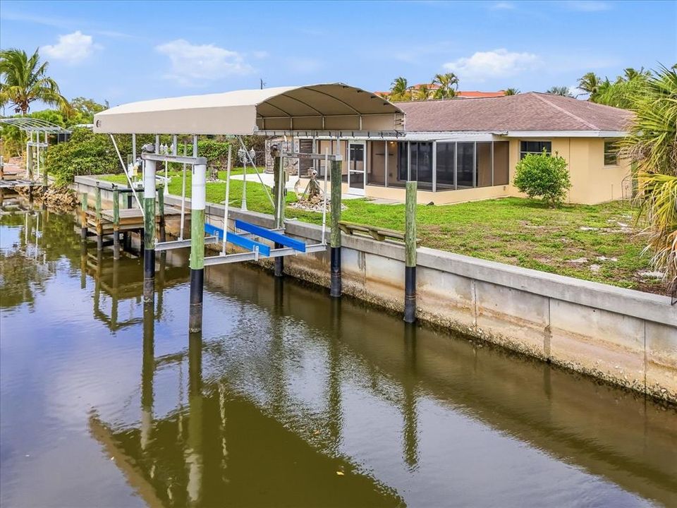 Activo con contrato: $349,900 (3 camas, 2 baños, 1646 Pies cuadrados)