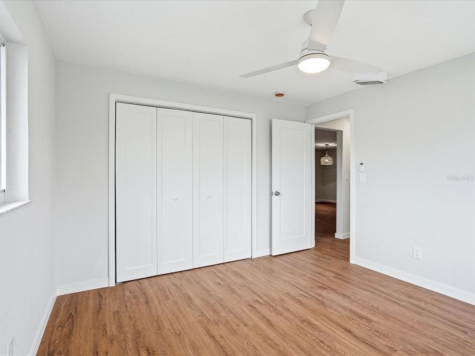 Activo con contrato: $349,900 (3 camas, 2 baños, 1646 Pies cuadrados)