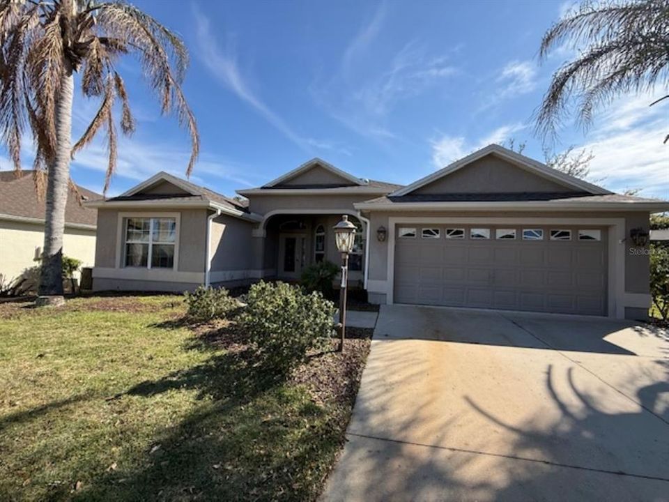 Vendido Recientemente: $447,000 (3 camas, 2 baños, 2006 Pies cuadrados)
