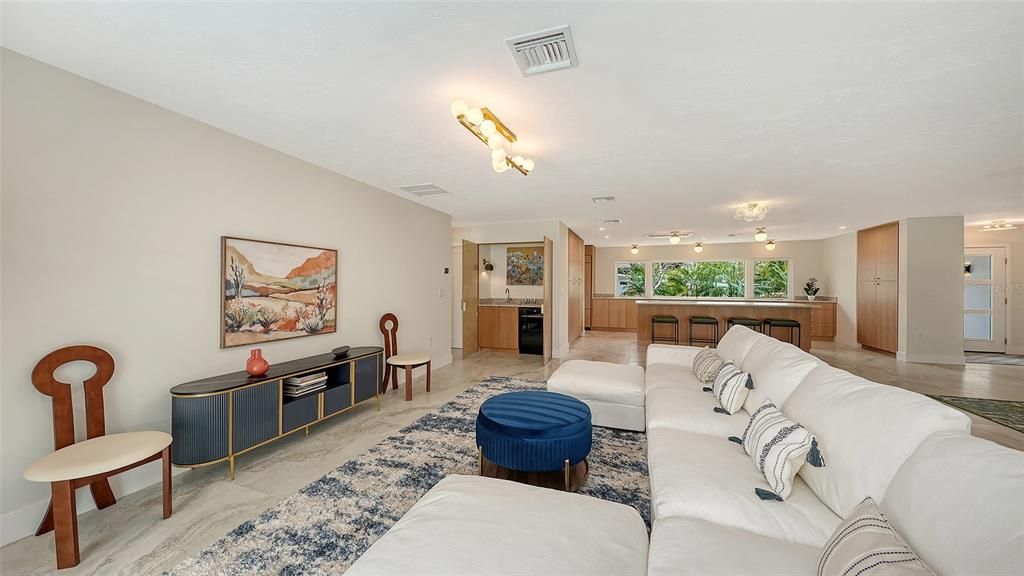 For Sale: $1,499,000 (3 beds, 2 baths, 2957 Square Feet)