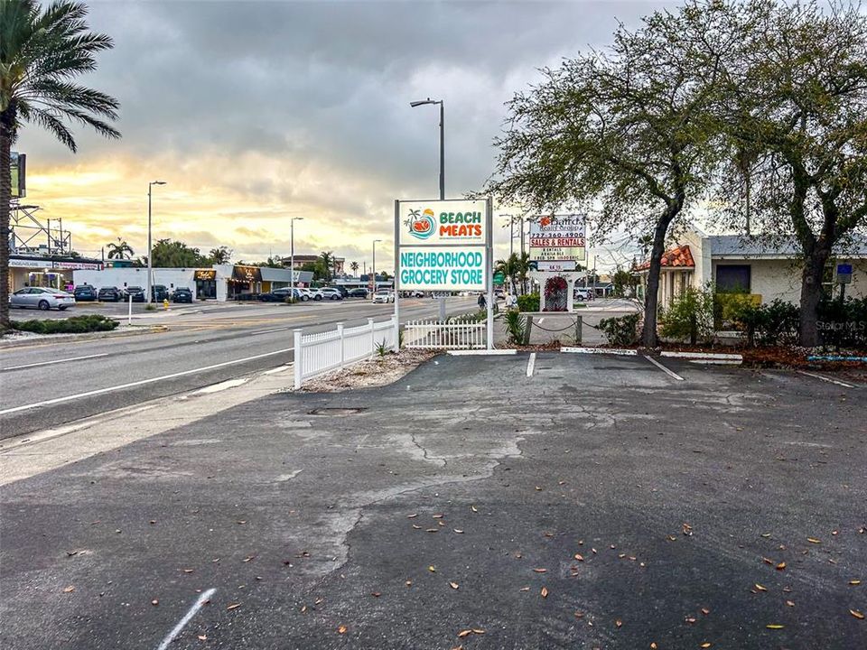 For Sale: $2,250,000 (0 beds, 0 baths, 2220 Square Feet)