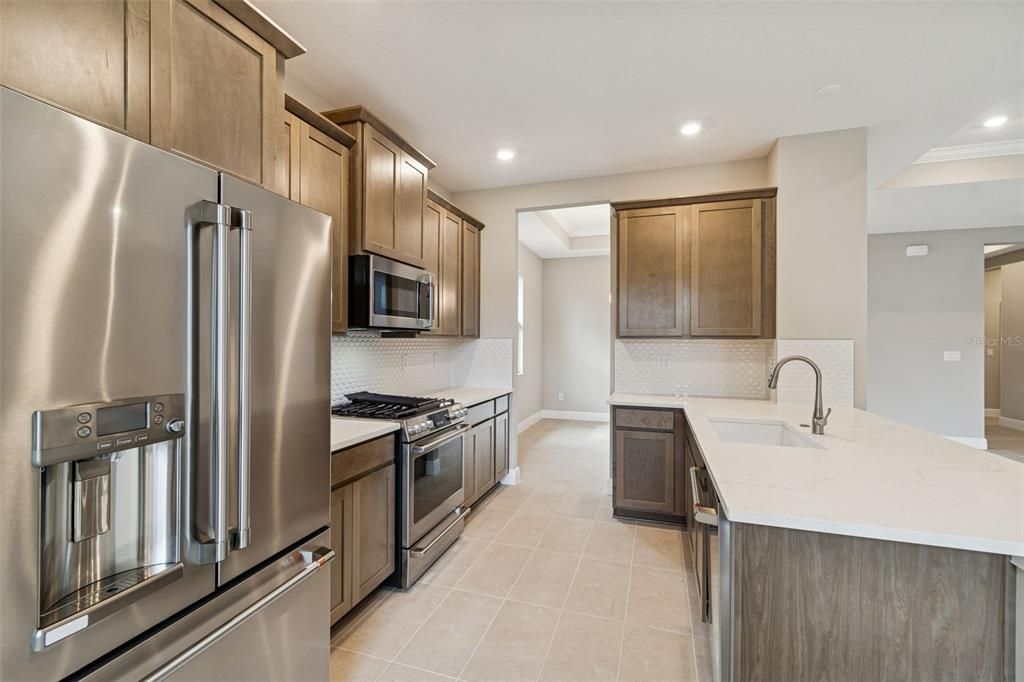 En Venta: $399,990 (3 camas, 2 baños, 1715 Pies cuadrados)