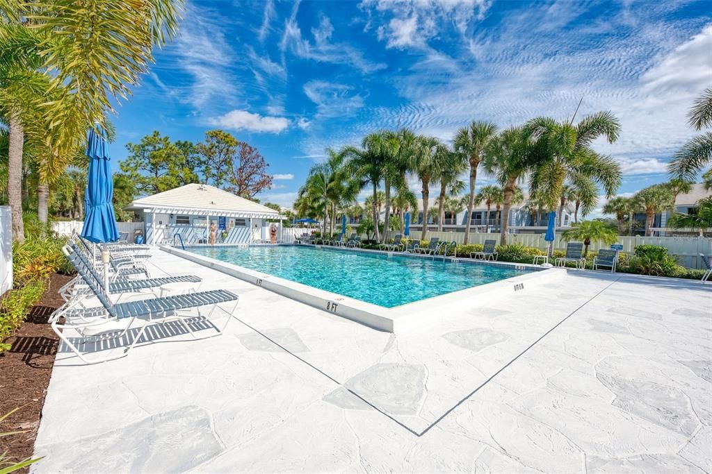 For Sale: $249,900 (2 beds, 2 baths, 1002 Square Feet)
