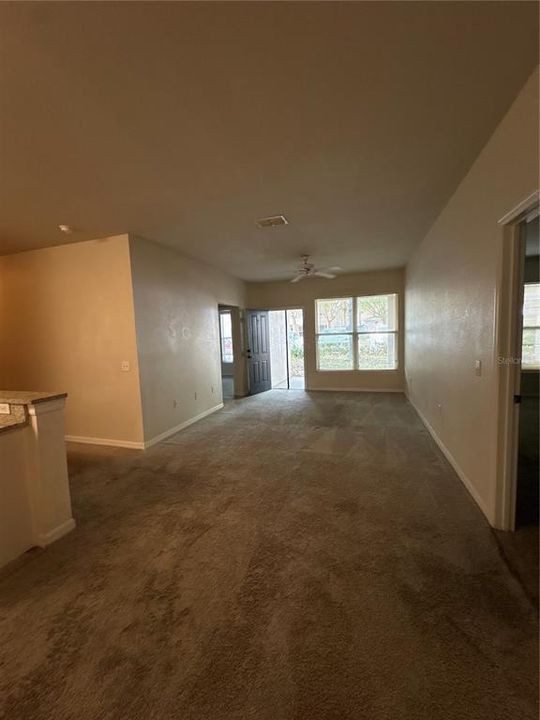 For Sale: $178,000 (2 beds, 2 baths, 1152 Square Feet)