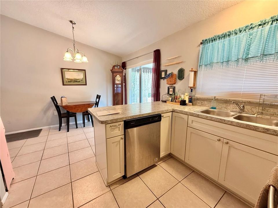En Renta: $1,499 (2 camas, 1 baños, 848 Pies cuadrados)