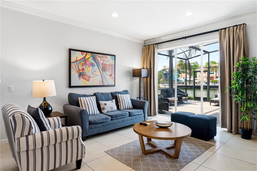 For Sale: $379,900 (3 beds, 2 baths, 1474 Square Feet)