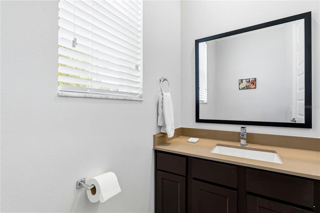 For Sale: $379,900 (3 beds, 2 baths, 1474 Square Feet)