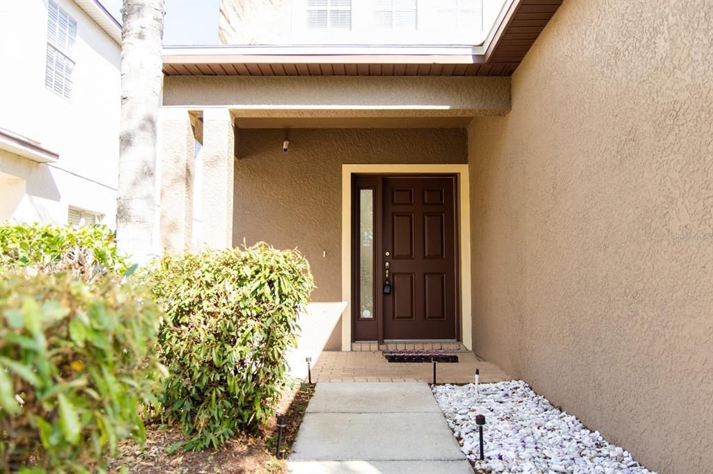 For Sale: $319,000 (3 beds, 2 baths, 1789 Square Feet)