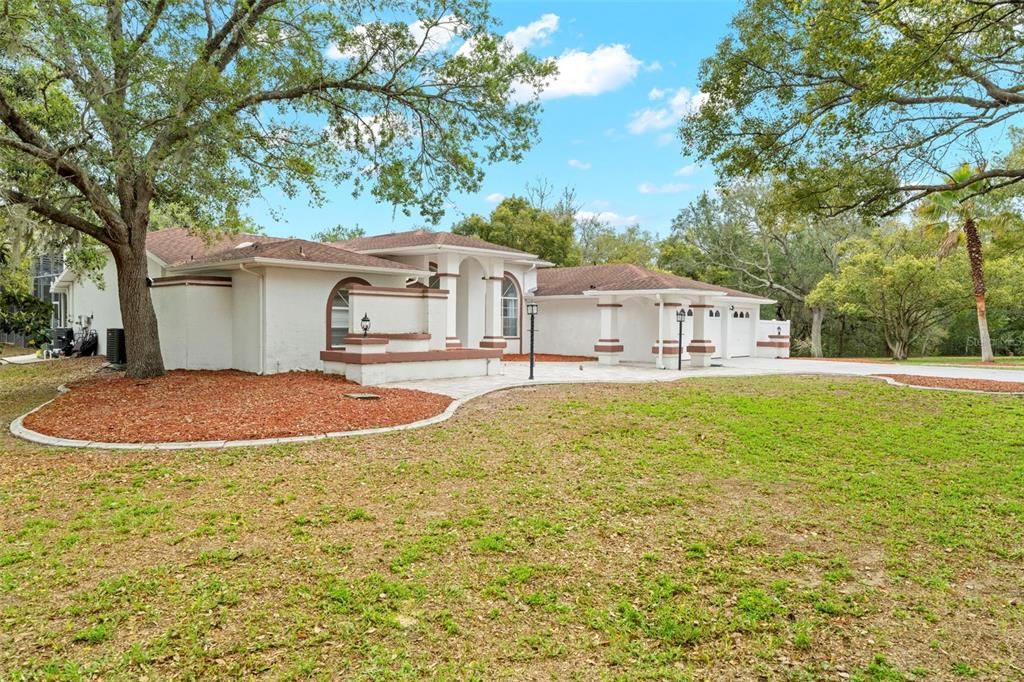 For Sale: $624,900 (4 beds, 3 baths, 3198 Square Feet)