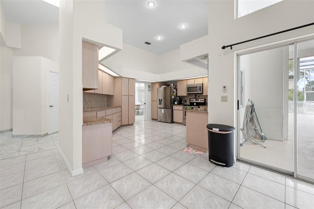 For Sale: $624,900 (4 beds, 3 baths, 3198 Square Feet)