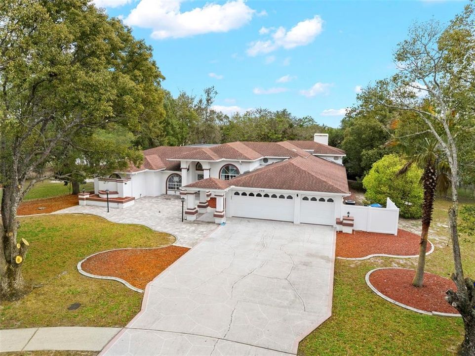 For Sale: $624,900 (4 beds, 3 baths, 3198 Square Feet)