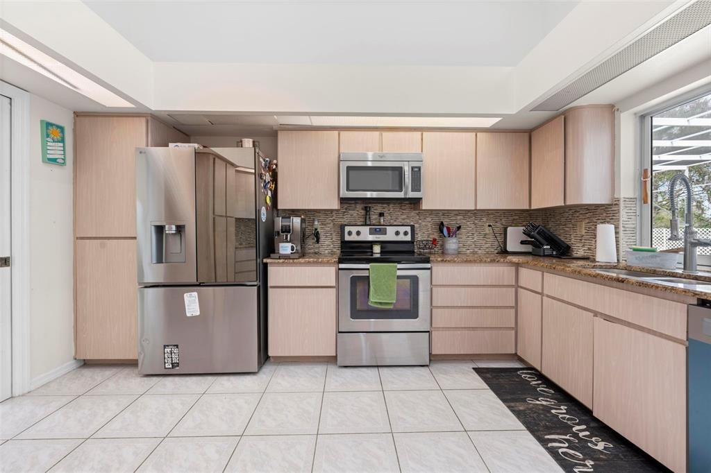 For Sale: $624,900 (4 beds, 3 baths, 3198 Square Feet)