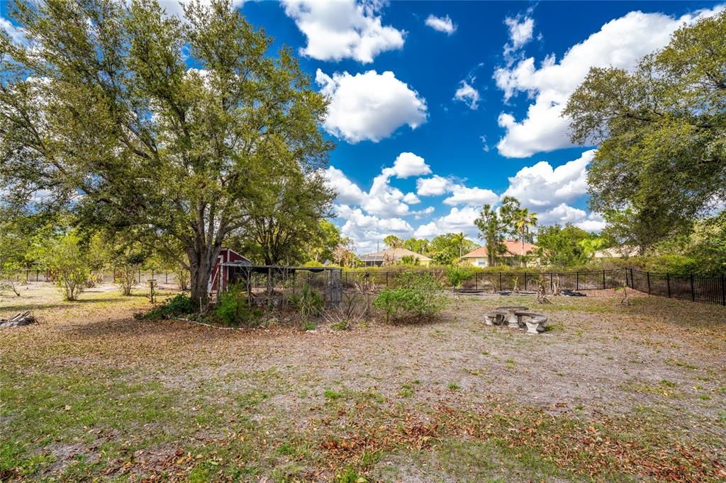 Activo con contrato: $565,000 (3 camas, 2 baños, 1885 Pies cuadrados)