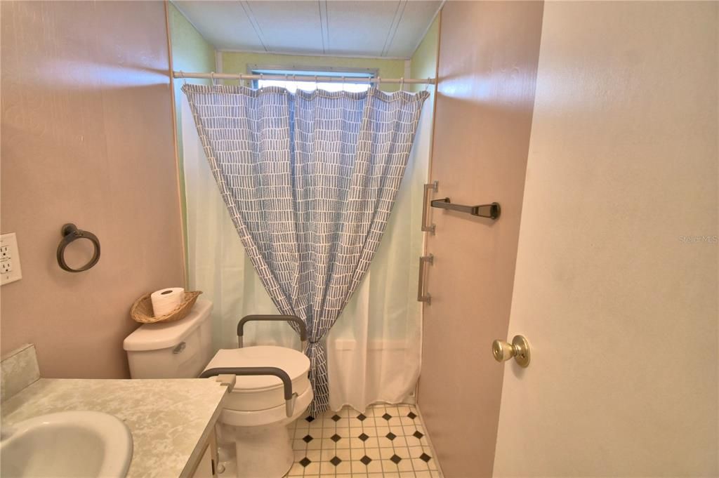 En Venta: $75,000 (2 camas, 2 baños, 960 Pies cuadrados)