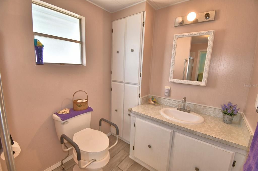 En Venta: $75,000 (2 camas, 2 baños, 960 Pies cuadrados)