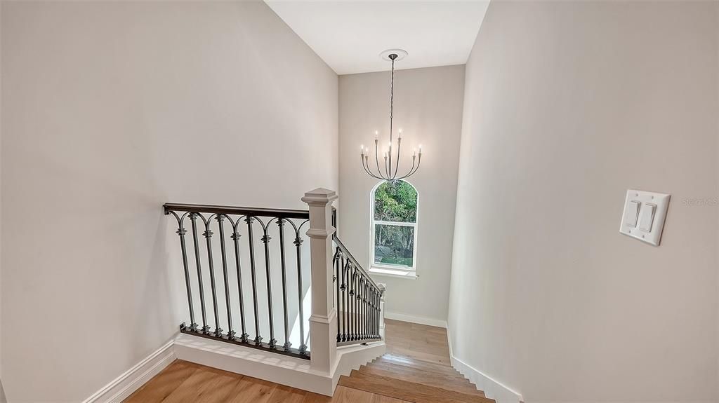 For Sale: $3,890,000 (6 beds, 4 baths, 4755 Square Feet)
