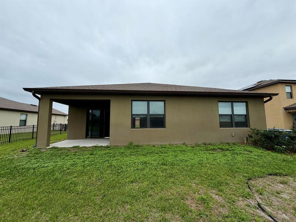 En Venta: $329,800 (4 camas, 2 baños, 1830 Pies cuadrados)