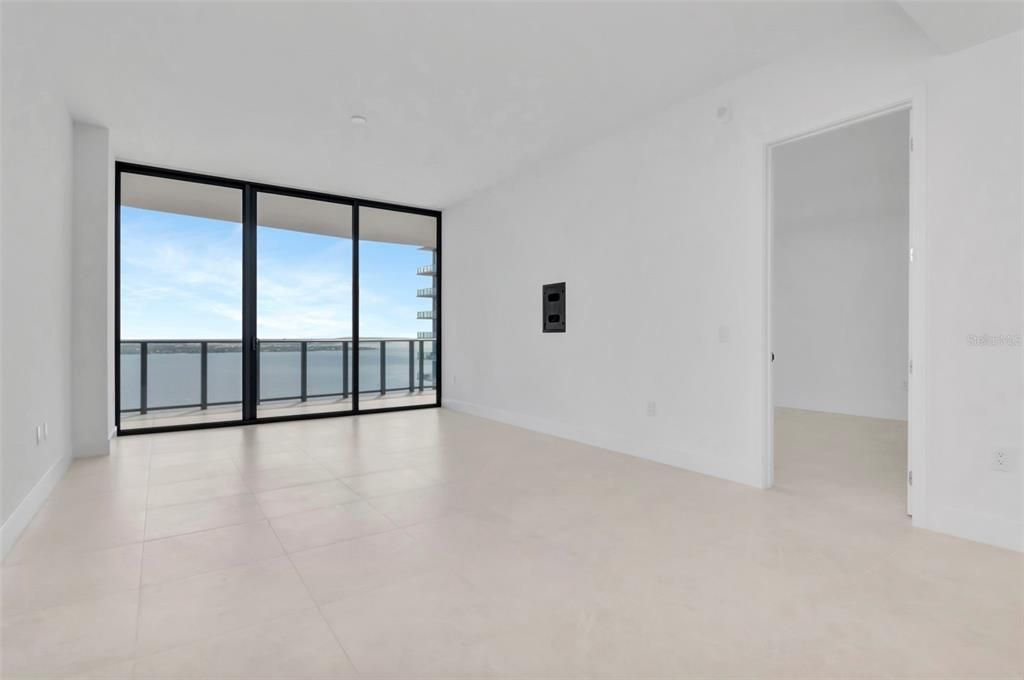 For Sale: $2,599,000 (2 beds, 2 baths, 2305 Square Feet)