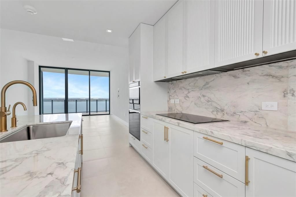 For Sale: $2,599,000 (2 beds, 2 baths, 2305 Square Feet)