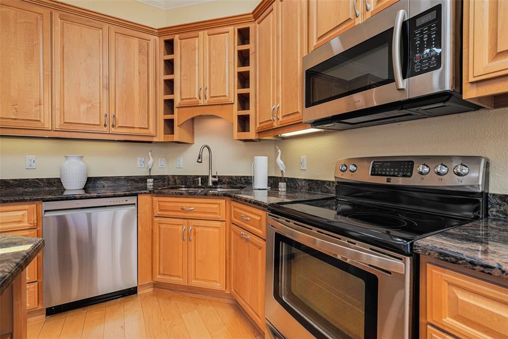 For Sale: $2,174,000 (0.23 acres)