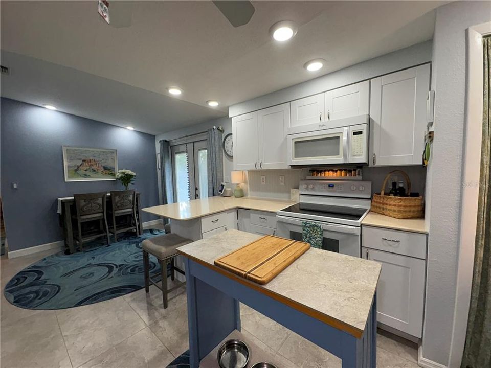 Activo con contrato: $319,000 (2 camas, 1 baños, 792 Pies cuadrados)