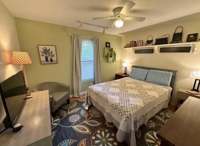 Activo con contrato: $319,000 (2 camas, 1 baños, 792 Pies cuadrados)