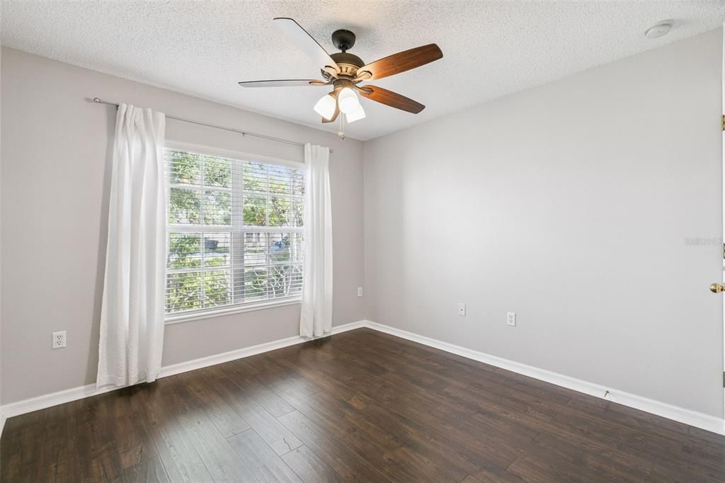 Active With Contract: $329,000 (3 beds, 2 baths, 1312 Square Feet)