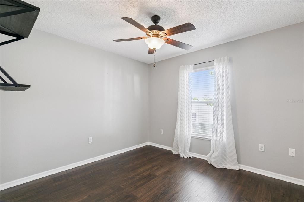Active With Contract: $329,000 (3 beds, 2 baths, 1312 Square Feet)