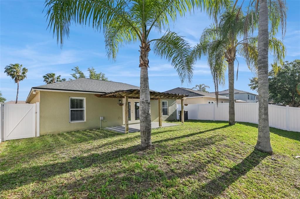 Active With Contract: $329,000 (3 beds, 2 baths, 1312 Square Feet)