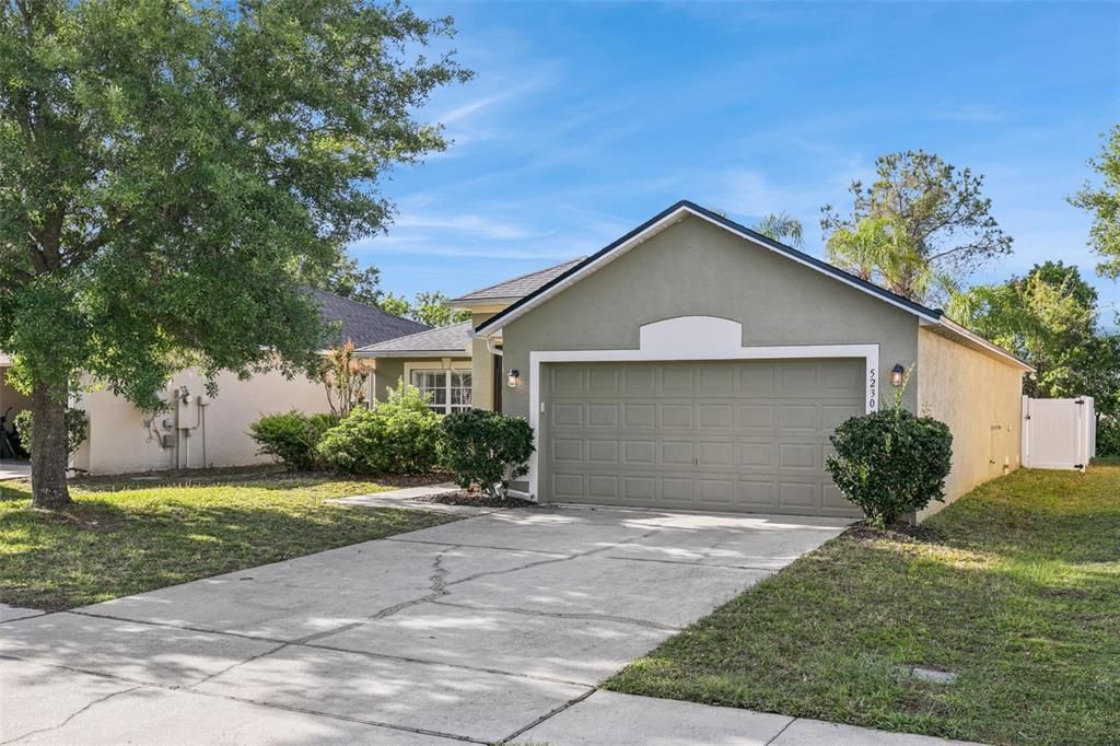 Active With Contract: $329,000 (3 beds, 2 baths, 1312 Square Feet)