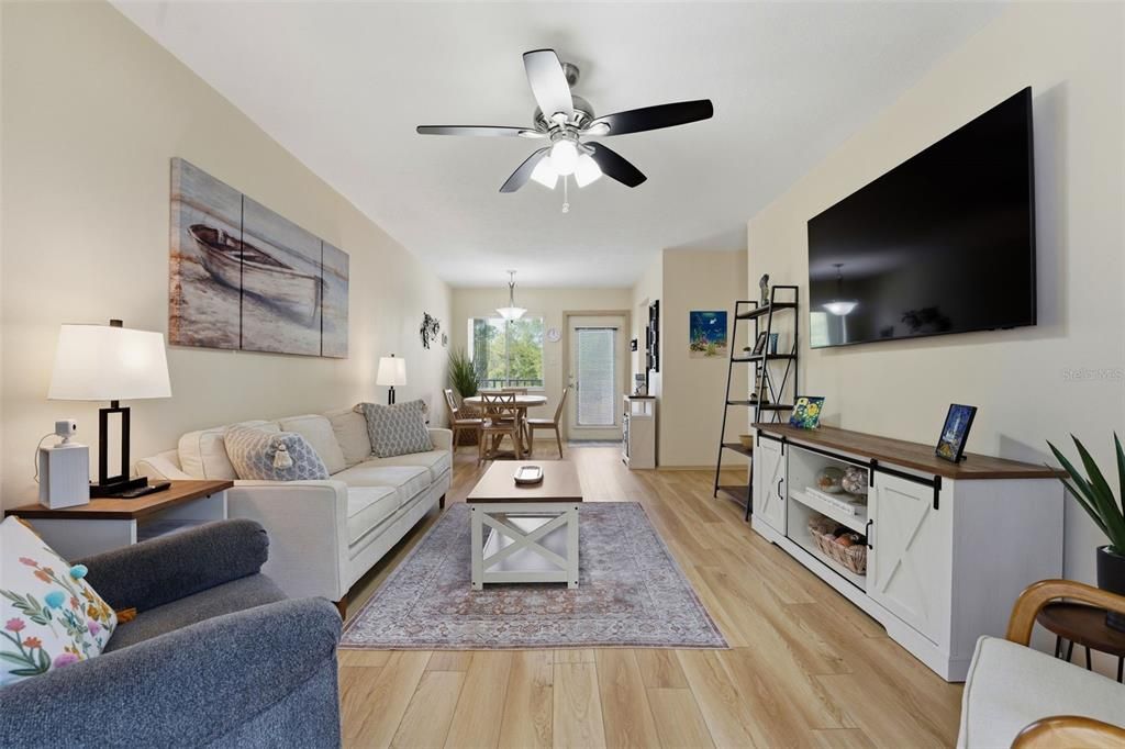 Activo con contrato: $84,900 (1 camas, 1 baños, 576 Pies cuadrados)