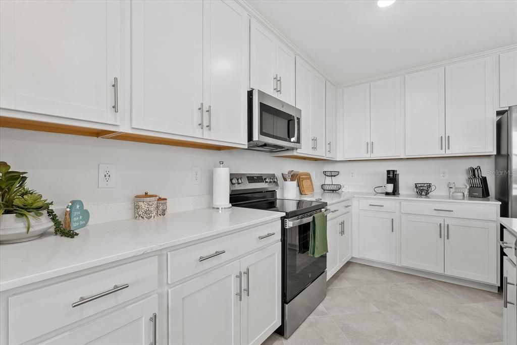 В аренду: $5,000 (2 спален, 2 ванн, 1149 Квадратных фут)