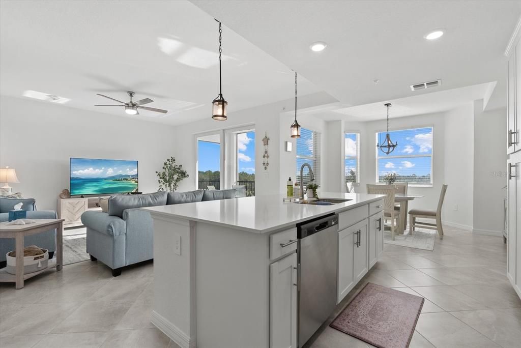 В аренду: $5,000 (2 спален, 2 ванн, 1149 Квадратных фут)