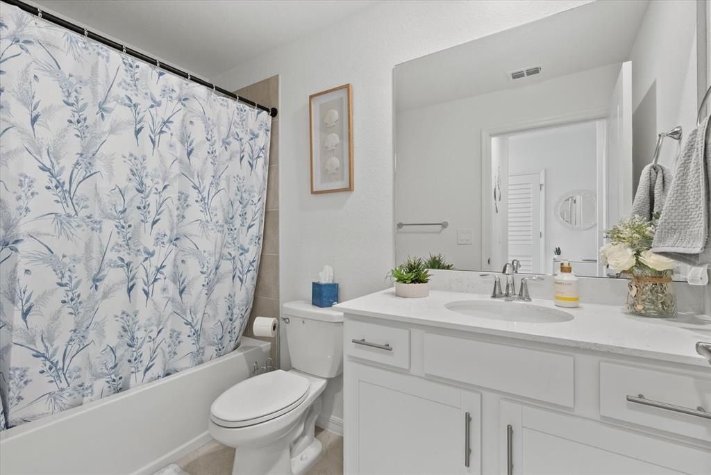 В аренду: $5,000 (2 спален, 2 ванн, 1149 Квадратных фут)