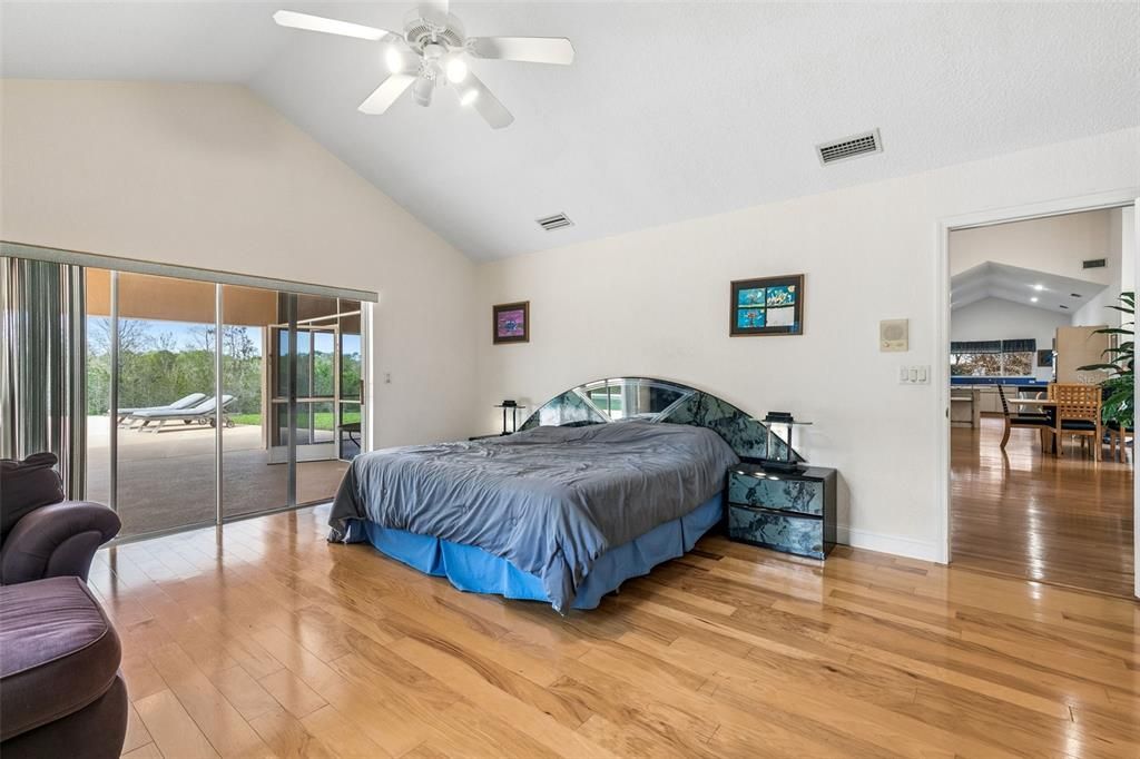 For Sale: $779,000 (4 beds, 4 baths, 3152 Square Feet)