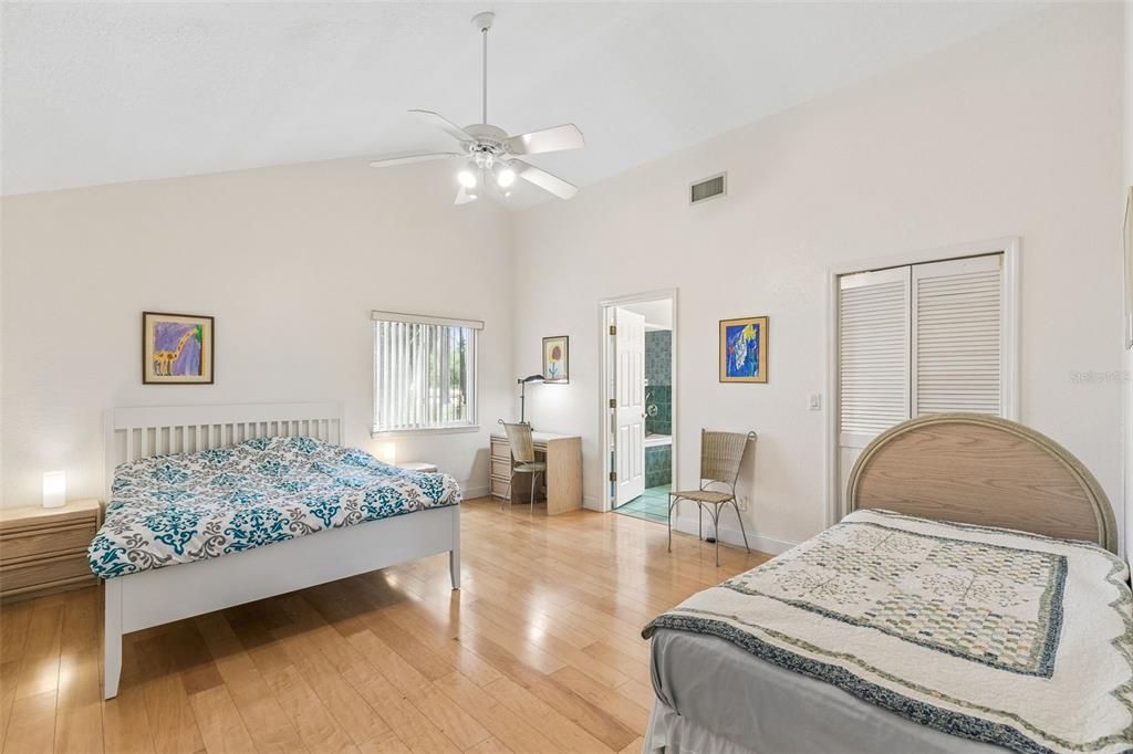 For Sale: $779,000 (4 beds, 4 baths, 3152 Square Feet)