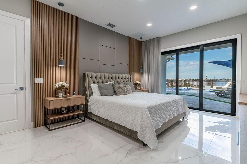 En Venta: $2,350,000 (5 camas, 5 baños, 4072 Pies cuadrados)