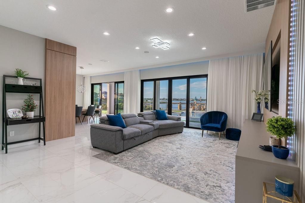 En Venta: $2,350,000 (5 camas, 5 baños, 4072 Pies cuadrados)