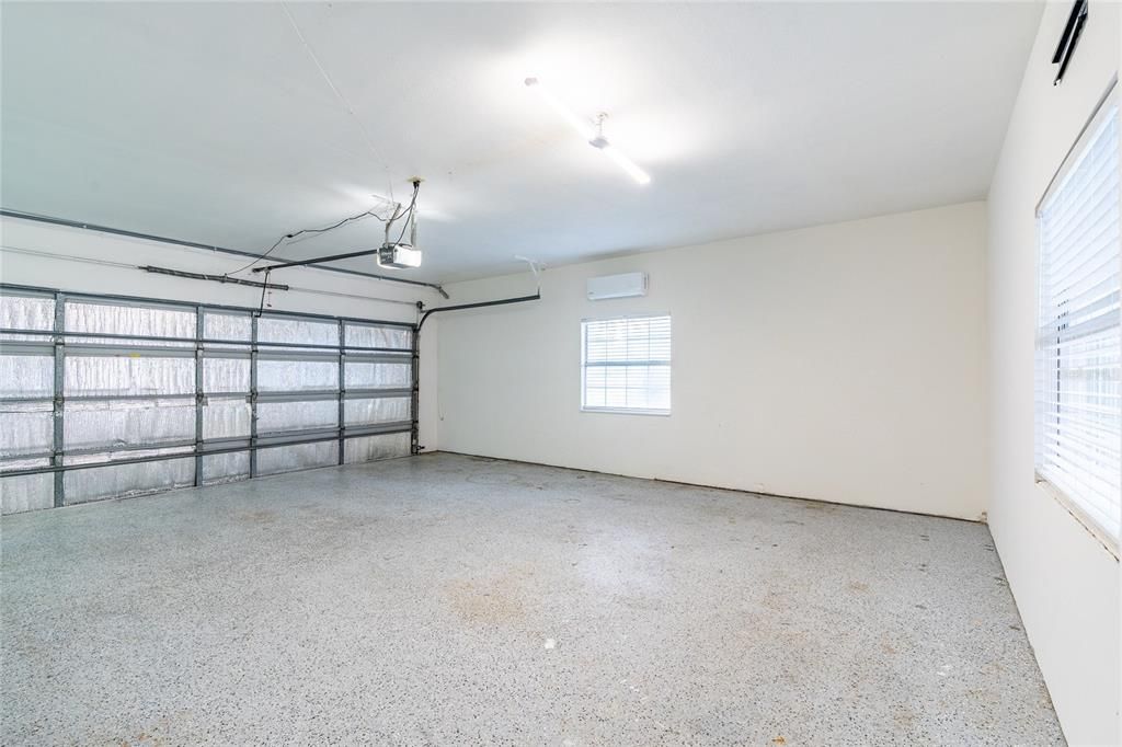 En Venta: $657,000 (5 camas, 2 baños, 3382 Pies cuadrados)