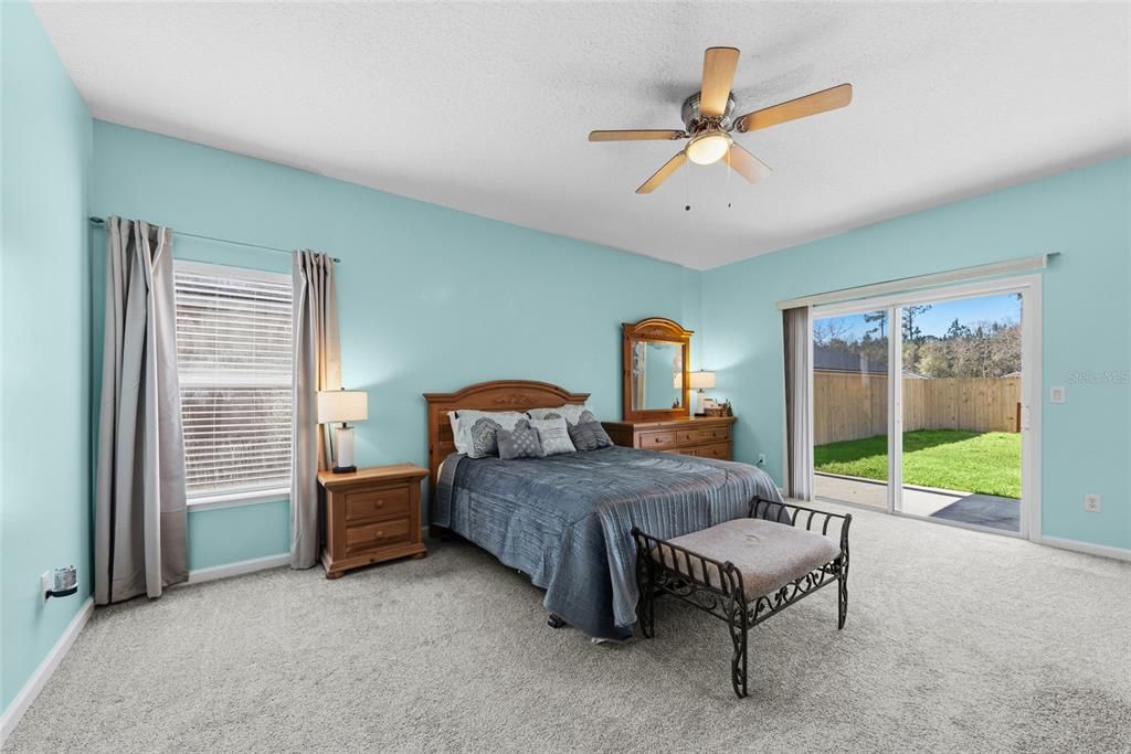 For Sale: $399,900 (4 beds, 3 baths, 2114 Square Feet)