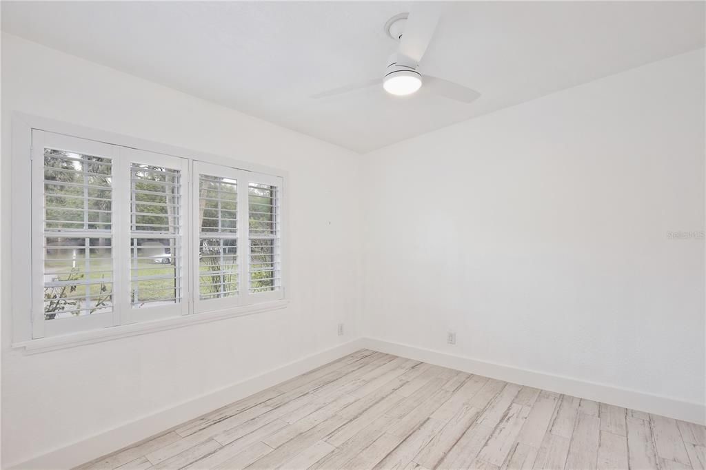 Active With Contract: $479,900 (4 beds, 2 baths, 1960 Square Feet)