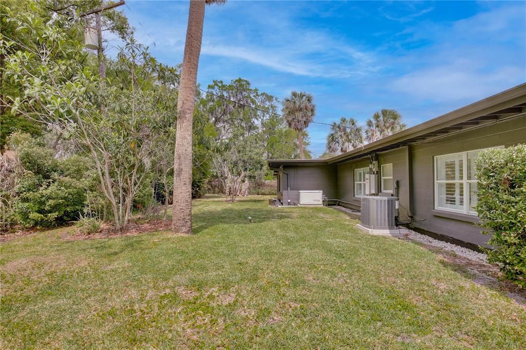 Active With Contract: $479,900 (4 beds, 2 baths, 1960 Square Feet)