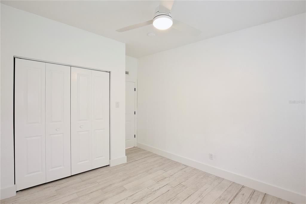 Active With Contract: $479,900 (4 beds, 2 baths, 1960 Square Feet)