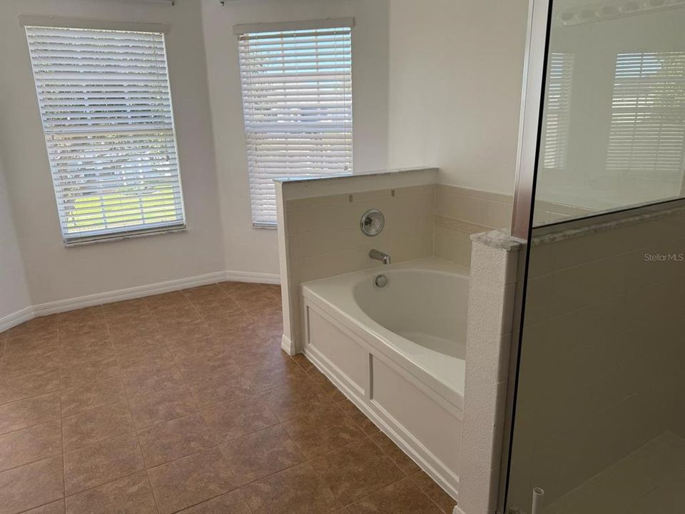 В аренду: $3,100 (4 спален, 3 ванн, 2482 Квадратных фут)