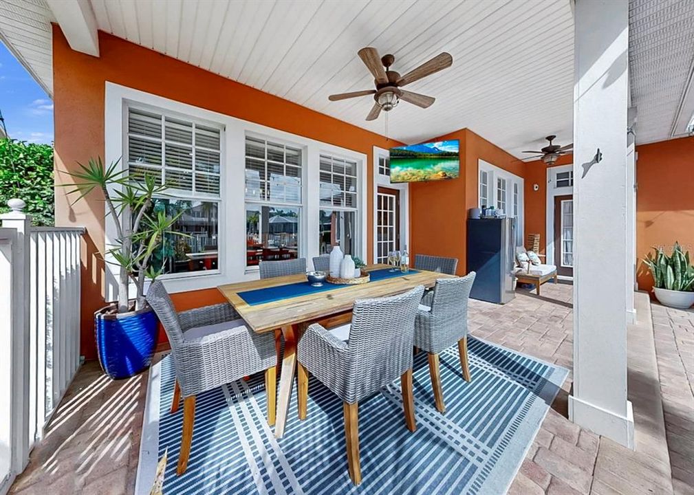 For Sale: $1,099,000 (4 beds, 3 baths, 2868 Square Feet)