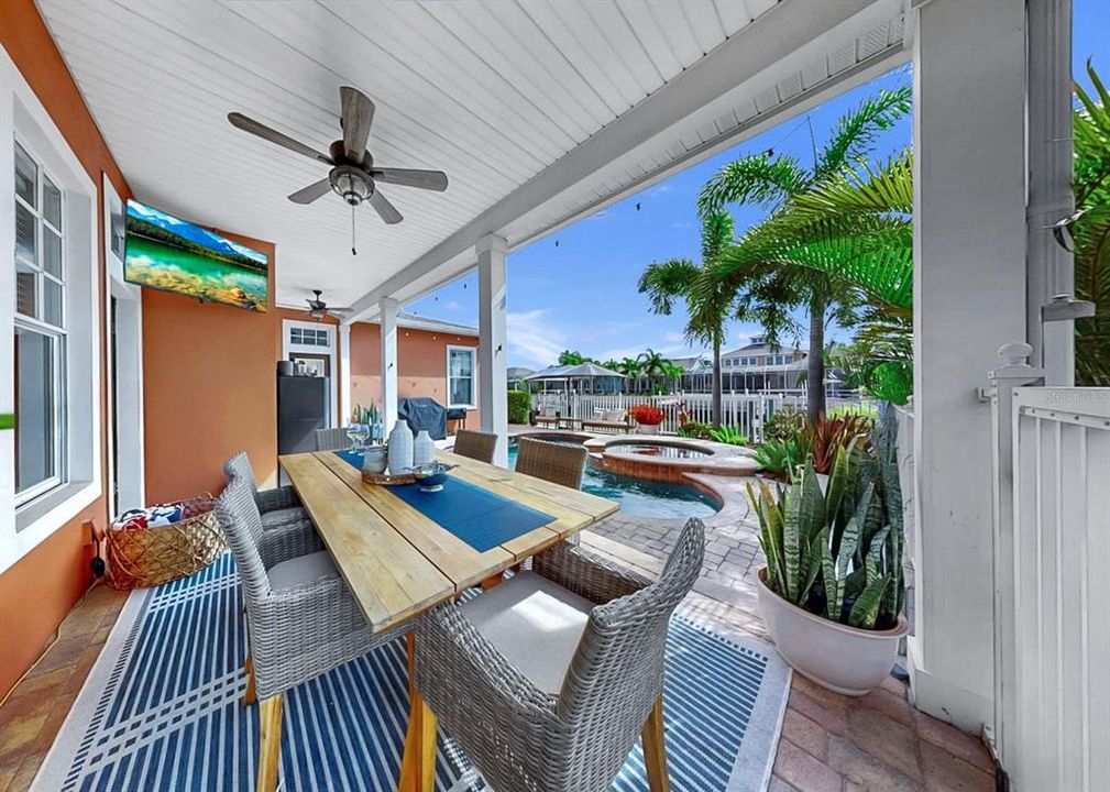 For Sale: $1,099,000 (4 beds, 3 baths, 2868 Square Feet)