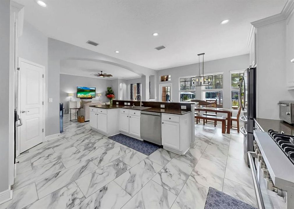 For Sale: $1,099,000 (4 beds, 3 baths, 2868 Square Feet)
