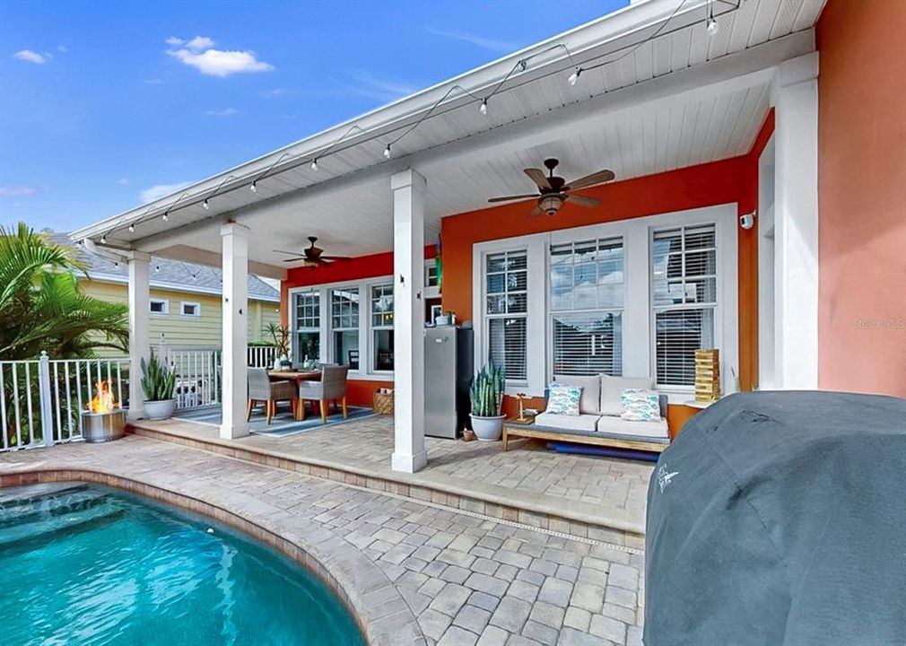 For Sale: $1,099,000 (4 beds, 3 baths, 2868 Square Feet)
